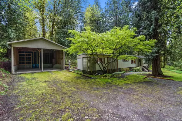 24703 SE Tiger Mountain RD, Issaquah, WA 98027