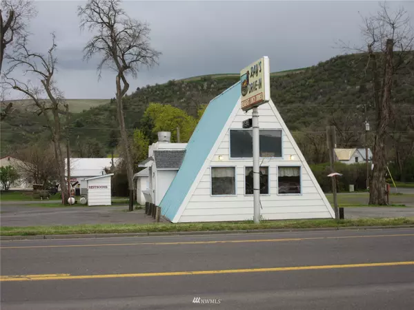 221 W Main ST, Dayton, WA 99328