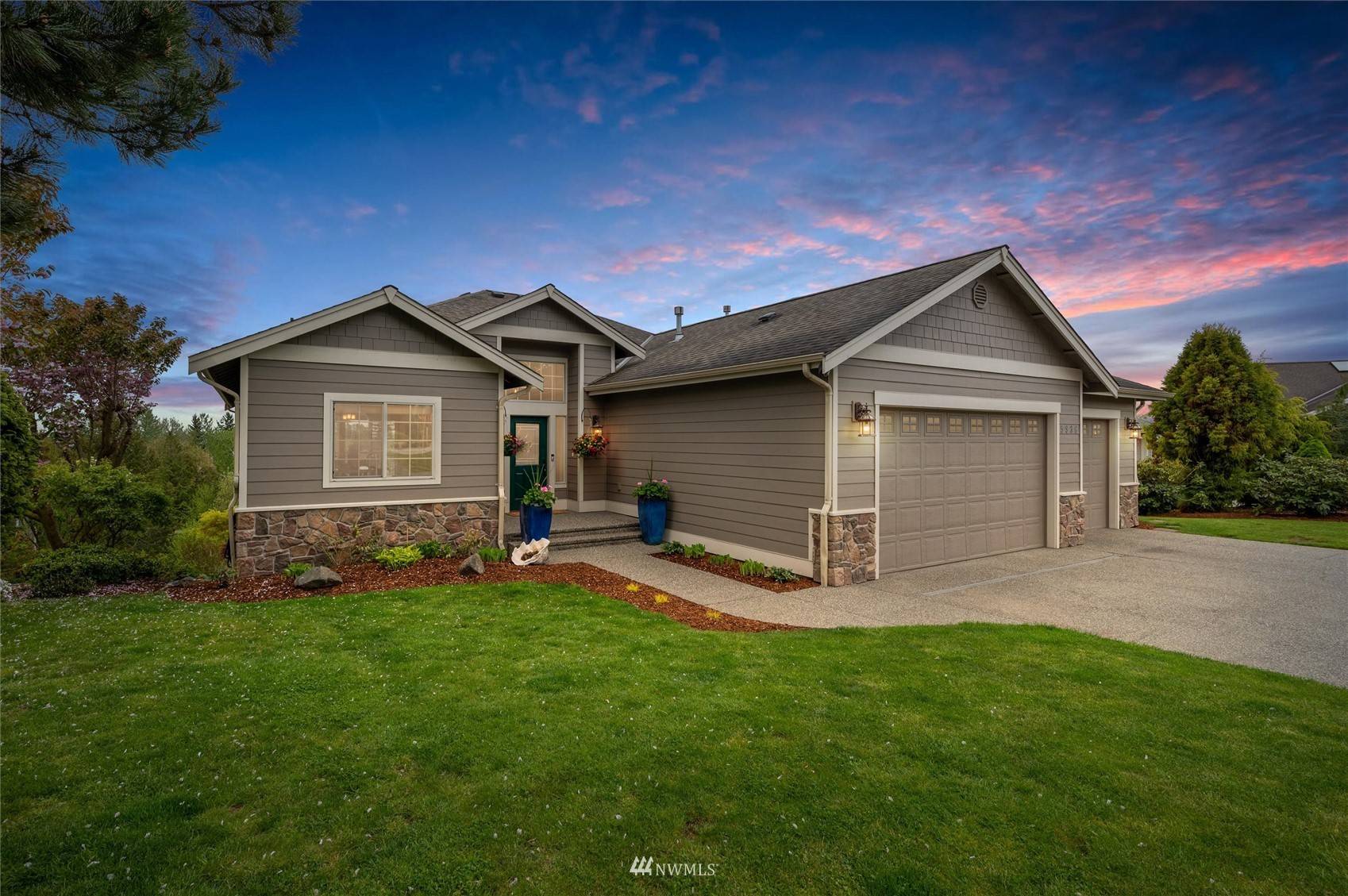 5936 Artist DR, Ferndale, WA 98248