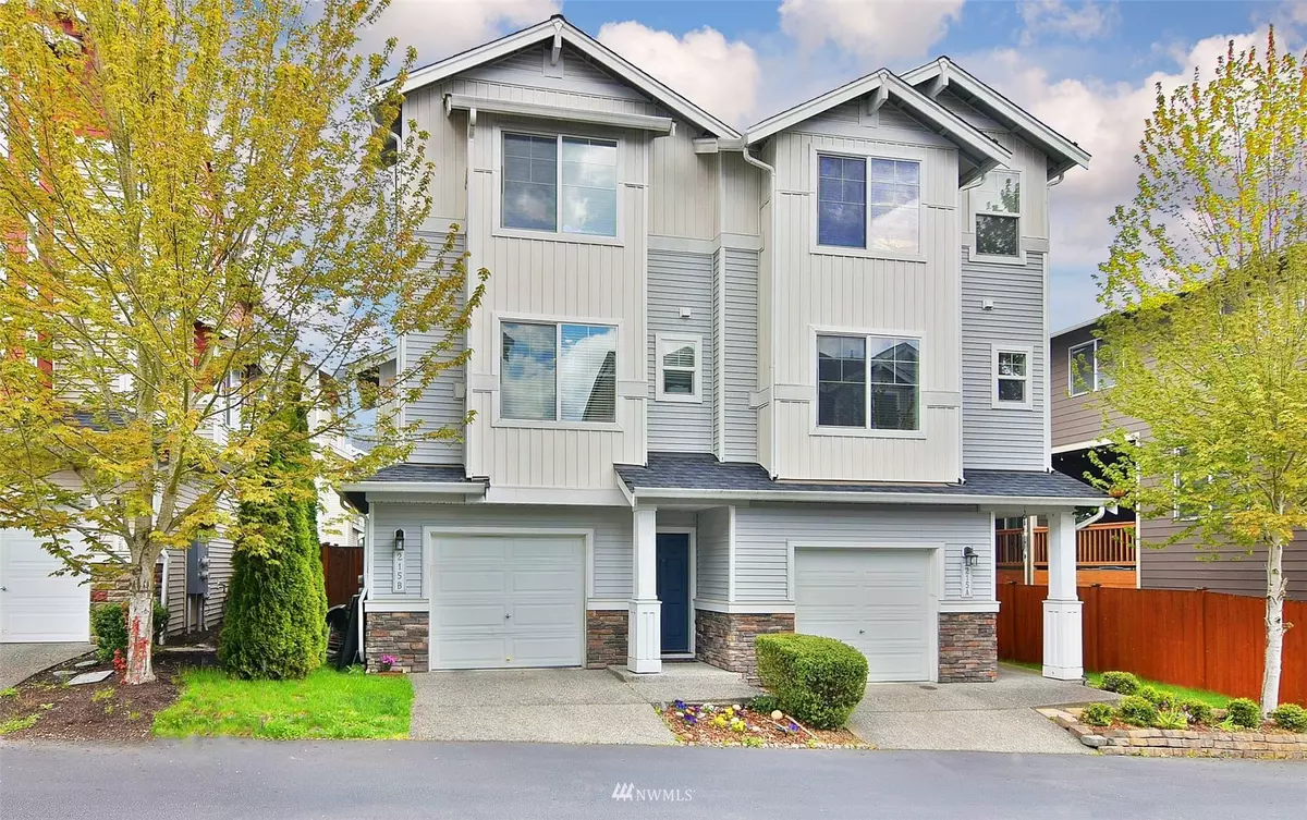 Everett, WA 98208,215 126th PL SE #B