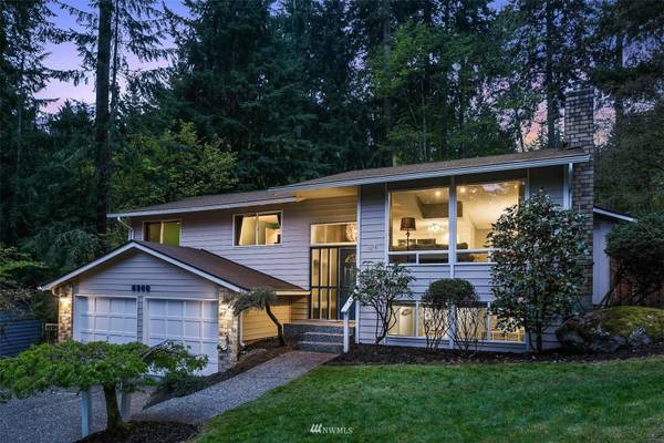 8308 203rd PL SW, Edmonds, WA 98026