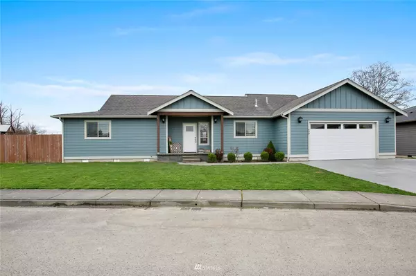 403 Harrison LN, Nooksack, WA 98276