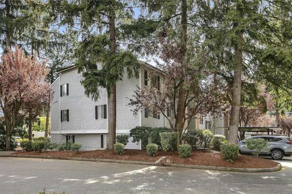 1003 156th AVE NE #A202, Bellevue, WA 98007