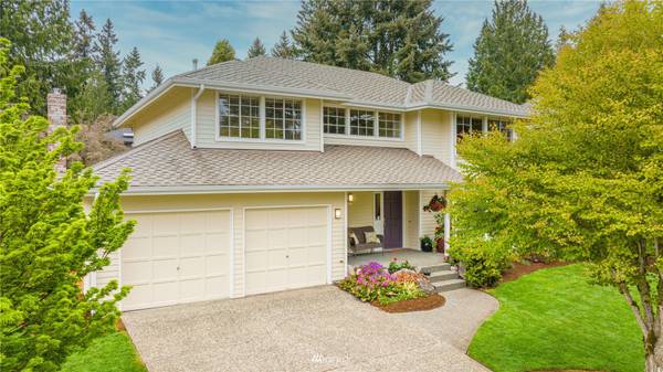 14117 176th AVE NE, Redmond, WA 98052