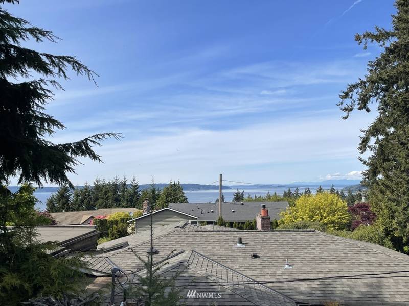 18230 88th AVE W, Edmonds, WA 98026