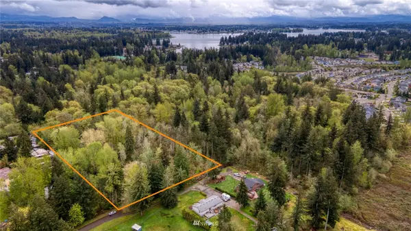 309 176th AVE E, Lake Tapps, WA 98391