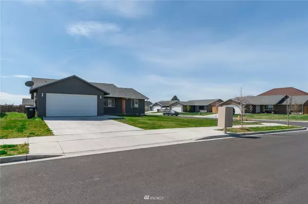 1341 W Shelby ST, Moses Lake, WA 98837