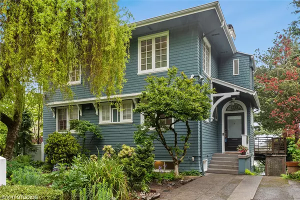 2712 10th AVE E, Seattle, WA 98102