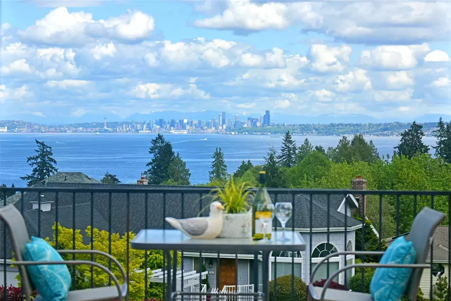 7573 E Alki View CT, Port Orchard, WA 98366