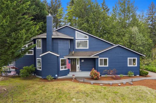 2135 NE Edwin CT, Poulsbo, WA 98370