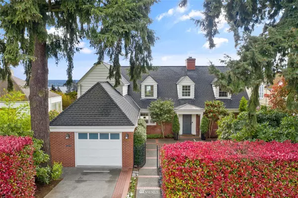 7044 50th AVE NE, Seattle, WA 98115