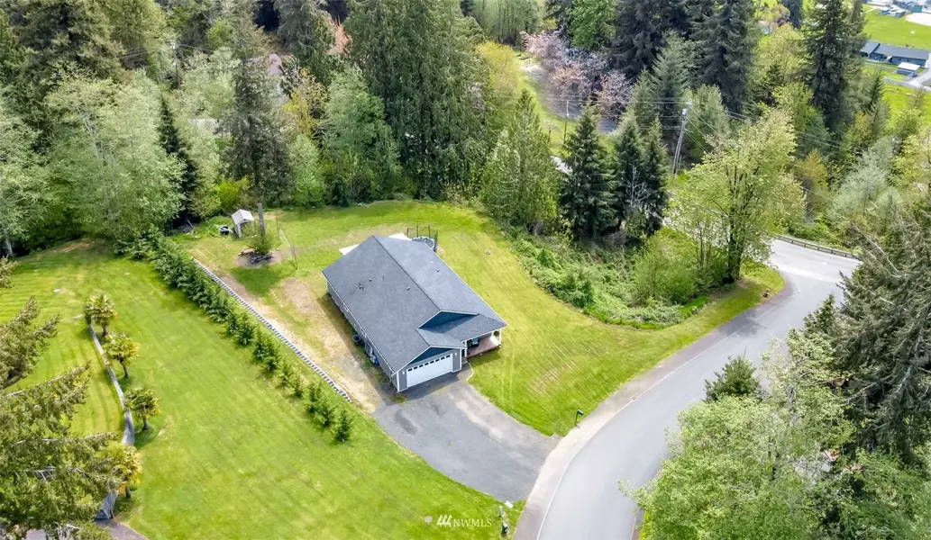 4 Dakota LN, Elma, WA 98541