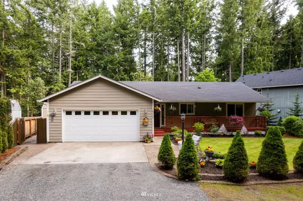 18727 Woodburn CT SE, Yelm, WA 98597