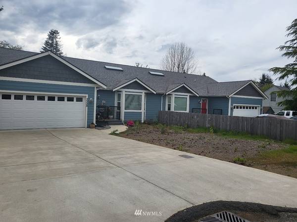 3326 Oas DR W, University Place, WA 98466