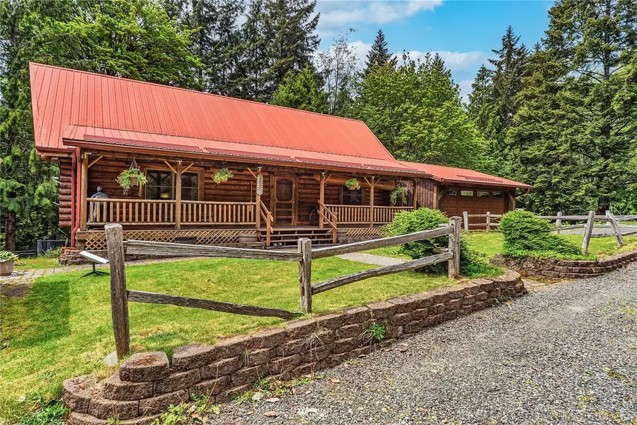 230 Cirque DR, Brinnon, WA 98320