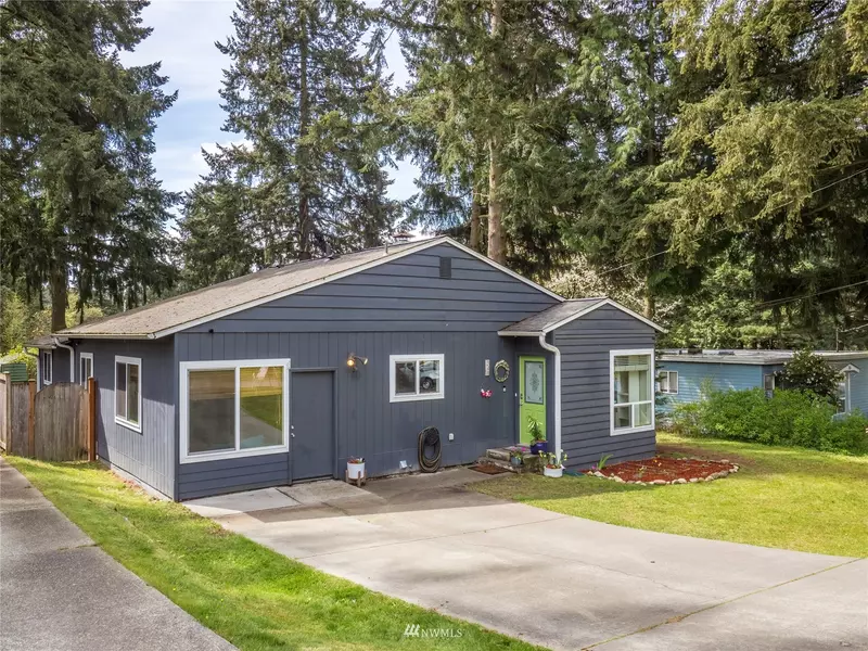 341 NE 152nd ST, Shoreline, WA 98155