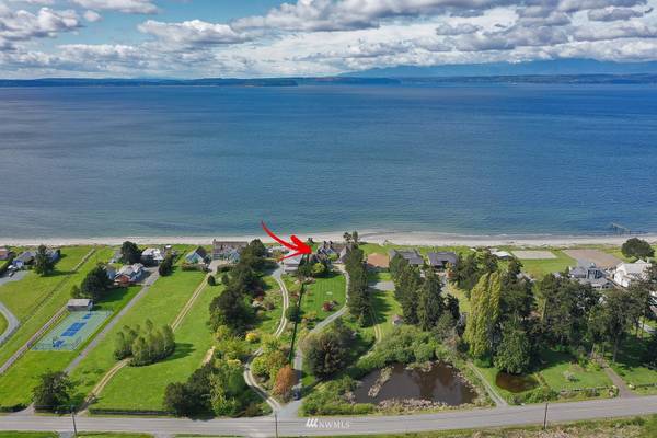 5710 Mutiny Bay RD, Freeland, WA 98249