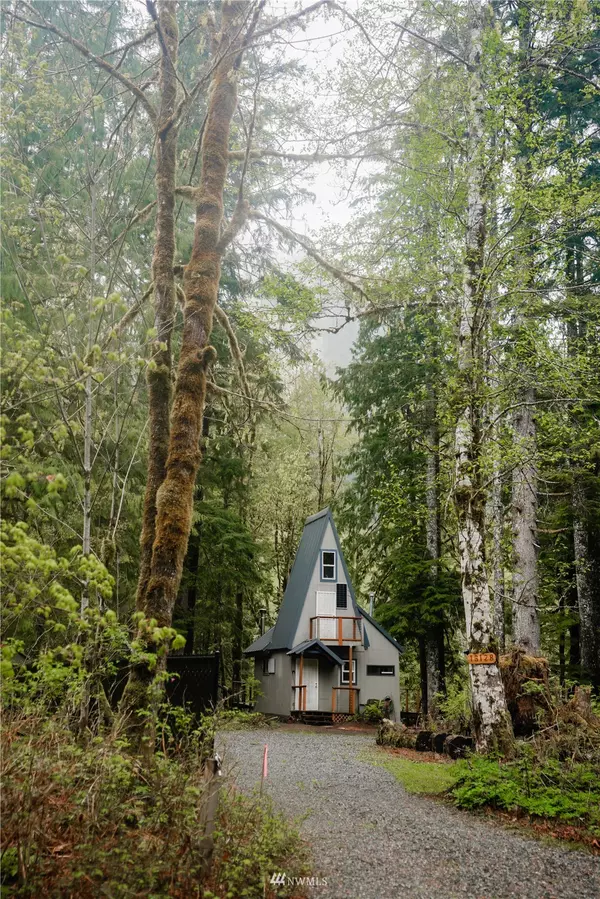 16128 Index-Galena RD, Sultan, WA 98294