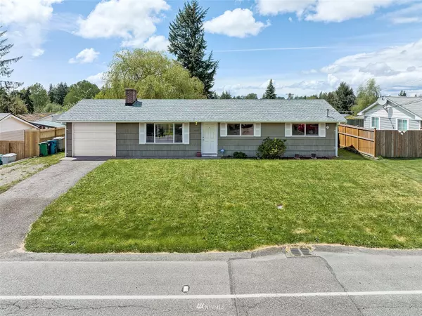 17035 128th AVE SE, Renton, WA 98058