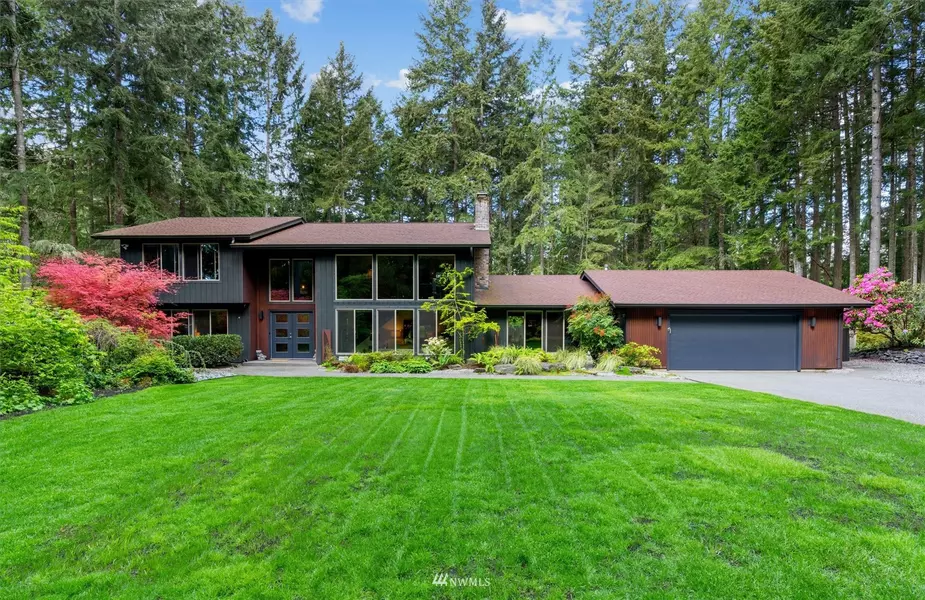 9610 40th Avenue Ct NW, Gig Harbor, WA 98332