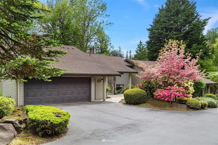 1101 Bellefield Park LN #1116, Bellevue, WA 98004