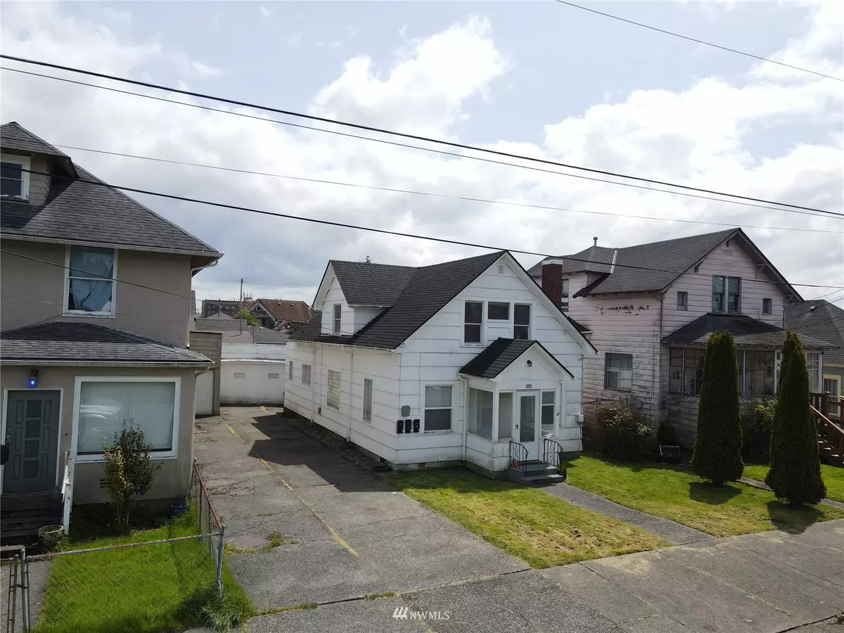 Hoquiam, WA 98550,205 4th ST