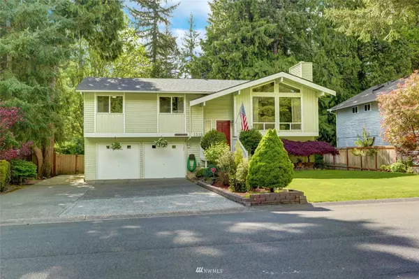 Sammamish, WA 98074,1319 220th PL NE