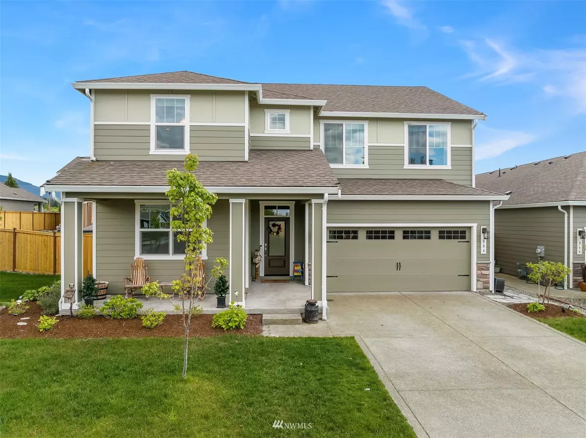 Enumclaw, WA 98022,884 Sigrist DR E