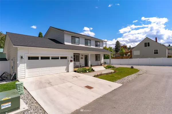 Cashmere, WA 98815,416 Riverside Meadow