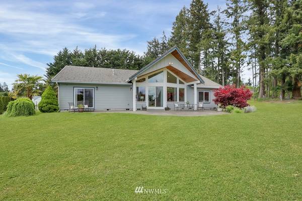 10111 252nd ST E, Graham, WA 98338