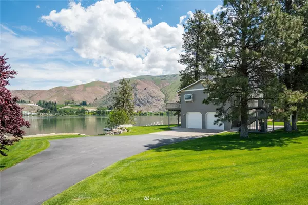 Entiat, WA 98822,15235 N Lakeshore DR