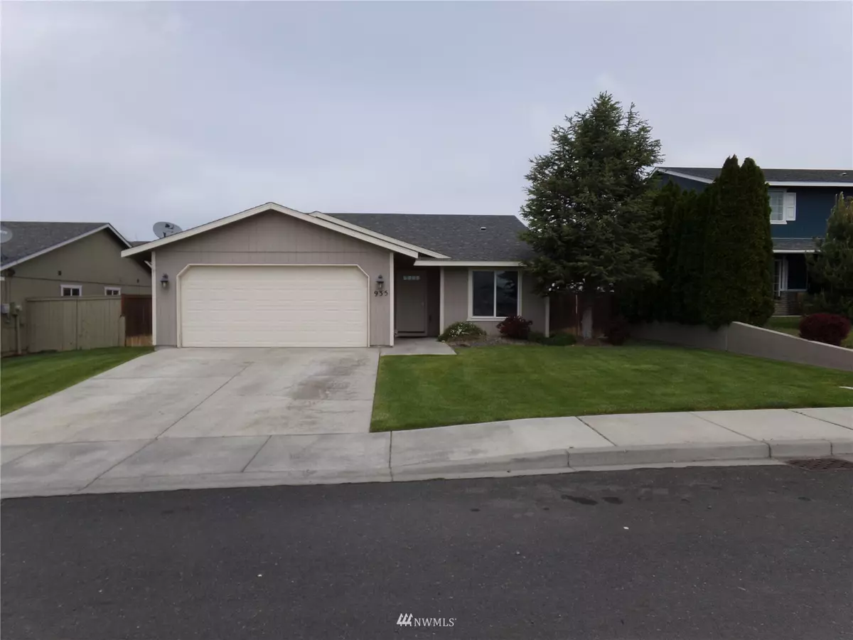 Othello, WA 99344,935 E Scooteny ST