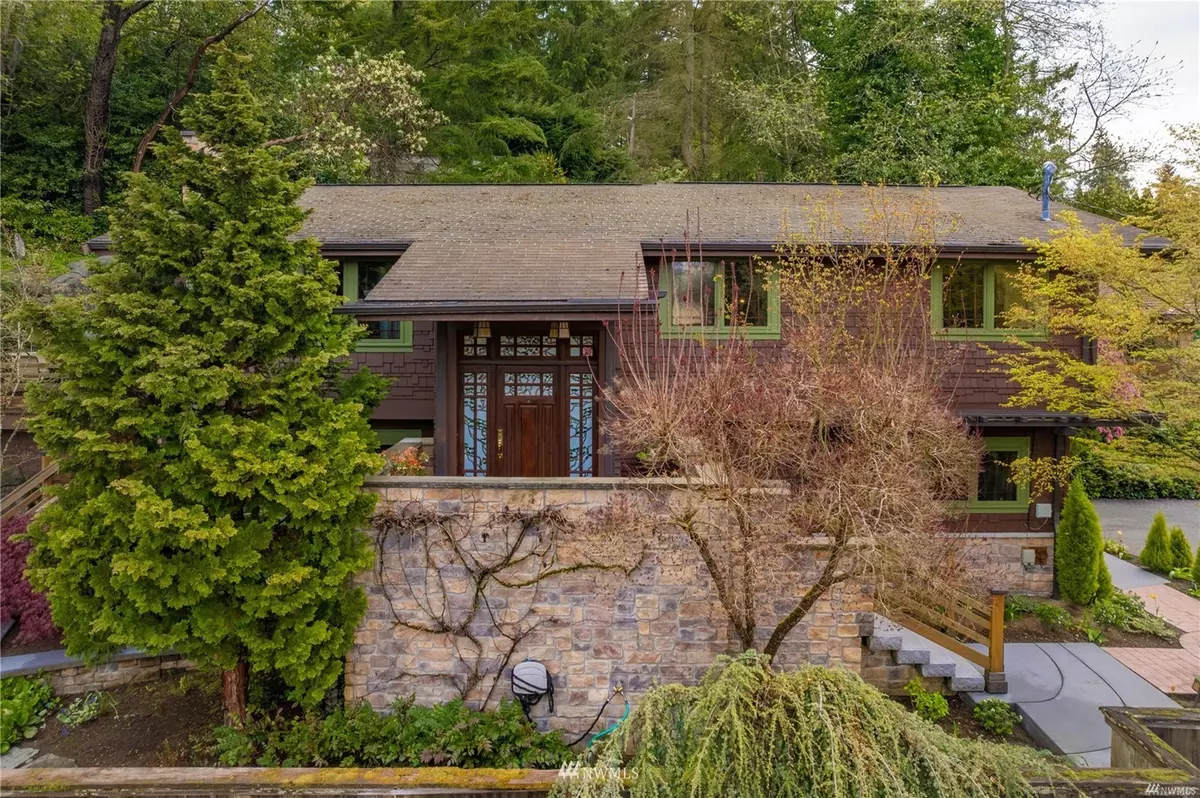 Seattle, WA 98115,2510 NE 83rd ST