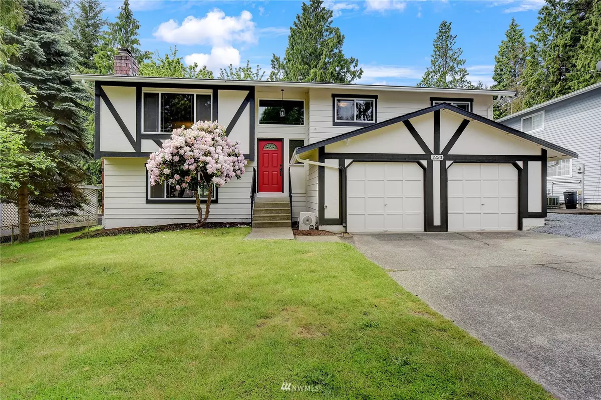 Bothell, WA 98012,1230 204th PL SE