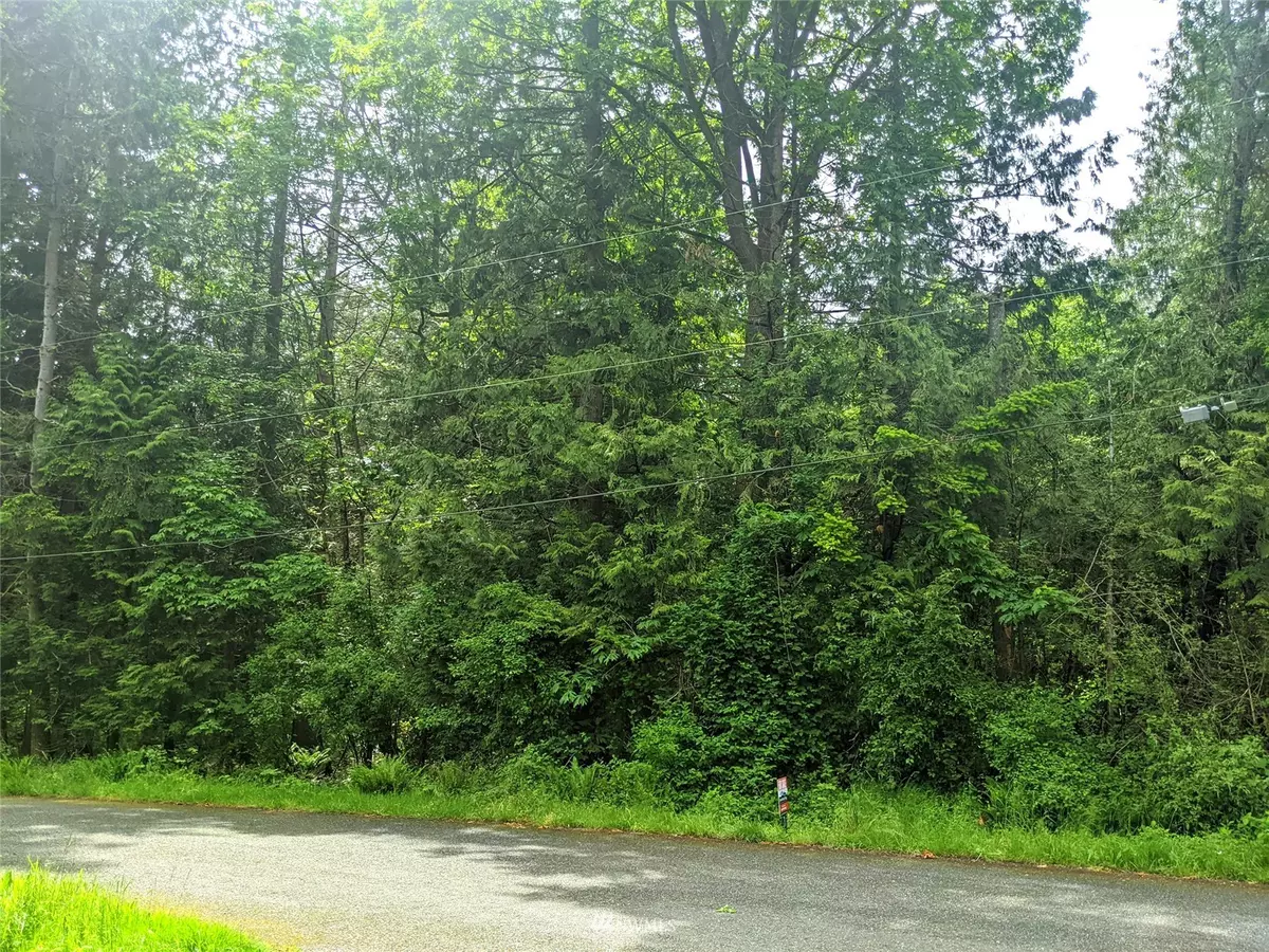 Point Roberts, WA 98281,173 Park DR