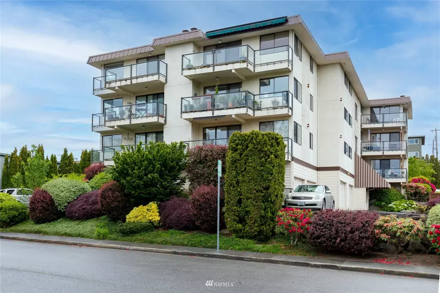 217 Alder ST #102, Edmonds, WA 98020