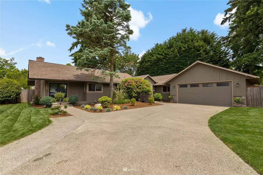 11350 SE 212th ST, Kent, WA 98031