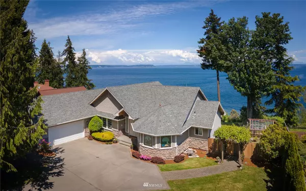 31430 Sunrise Beach DR NE, Kingston, WA 98346