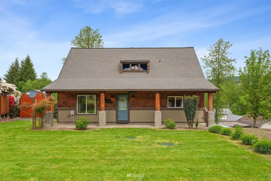 106 Lakewood PL, Mossyrock, WA 98564