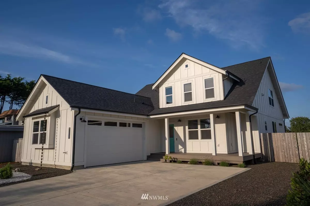 Ocean Shores, WA 98569,389 N Razor Clam DR SW