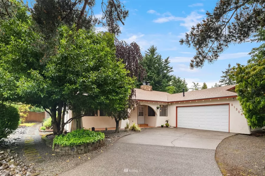 21304 SE 271st ST, Maple Valley, WA 98038