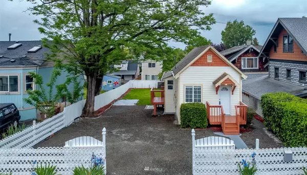 3735 S Alaska ST, Tacoma, WA 98418