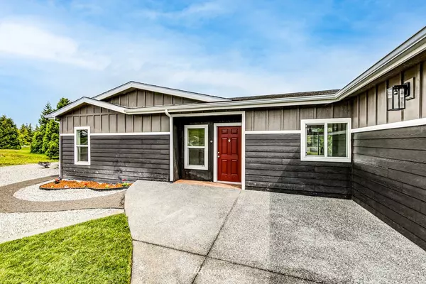 Sequim, WA 98382,133 Peregrine LN