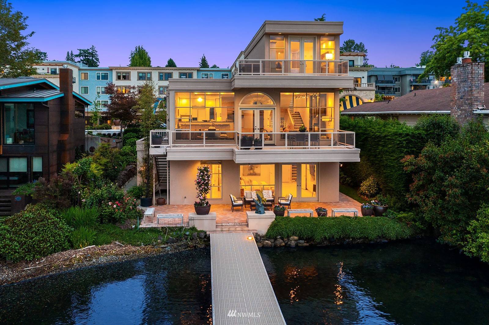 1015 Lake ST S, Kirkland, WA 98033