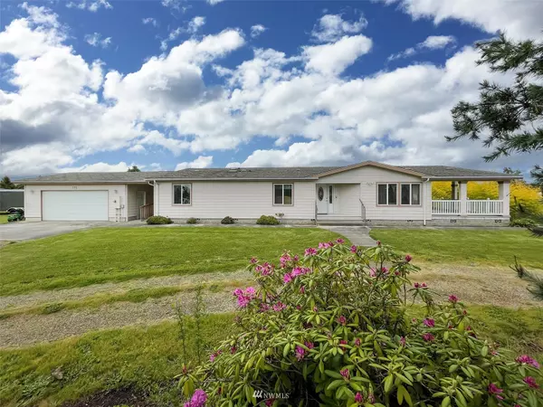 171 Village LN, Sequim, WA 98382