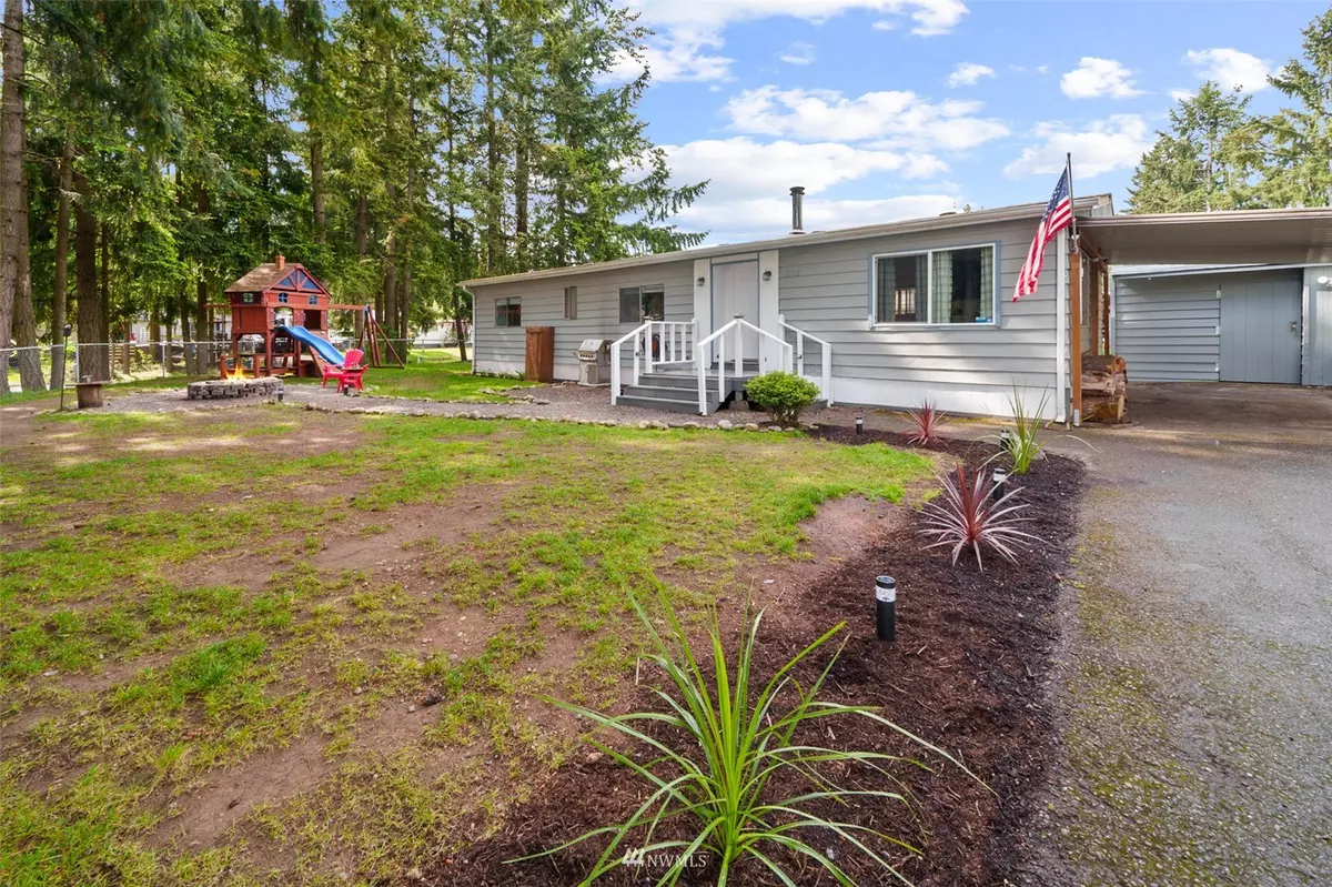 Bonney Lake, WA 98391,13716 Cedar CIR E