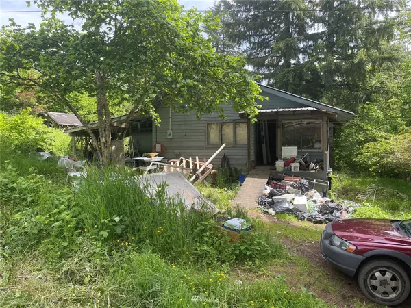 Raymond, WA 98577,1418 Cedar ST