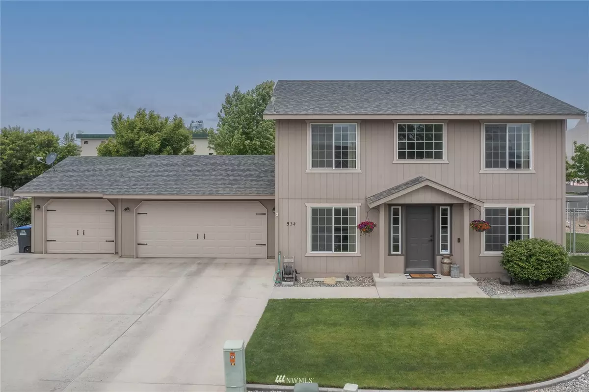 Moses Lake, WA 98837,534 N Monarch ST