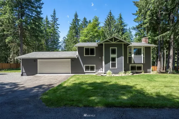 5962 SE Alpine RD, Olalla, WA 98359