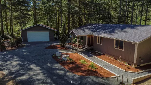 3646 SW Grotto CT, Port Orchard, WA 98367